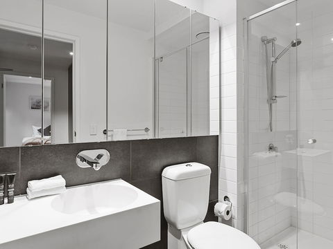 CHARLOTTE Manhatten Building Near Spencer St. & Southern Cross Station - Hotel Accommodation 3