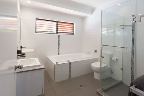 Casuarina 13 On Hamilton Island - Hotel Accommodation 3