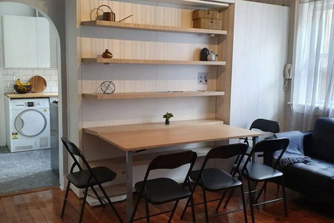 Incredible Location 2 Bedroom Bondi Beach Apartment - Hotel Accommodation 3