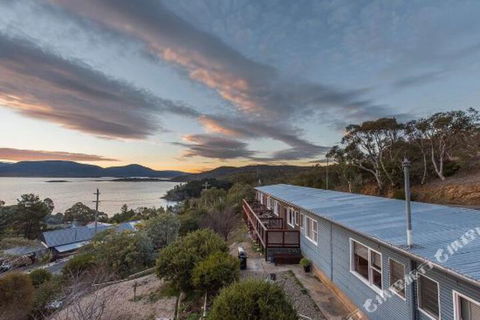 East Lake Travellers Lodge - Hotel Accommodation 1