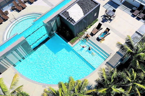 Oracle Resort - Holidays Gold Coast - Hotel Accommodation 3