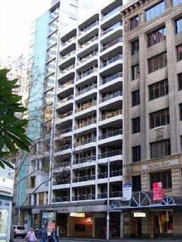 Madison Carrington Apartments - Hotel Accommodation 2