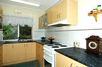 Ambience Holiday Apartments - Hotel Accommodation 4
