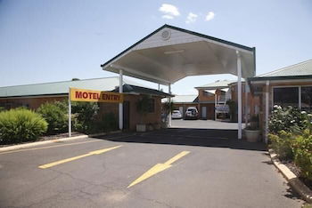 Across Country Motor Inn - Hotel Accommodation 2