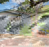 Adelaide Caravan Park - Hotel Accommodation