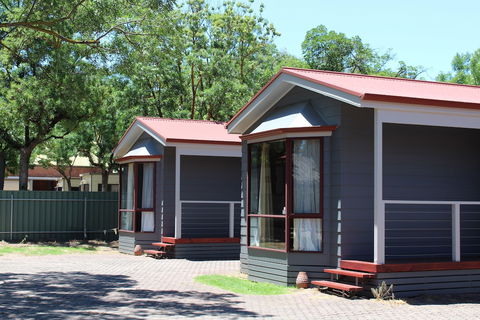 Adelaide Caravan Park - Hotel Accommodation 4