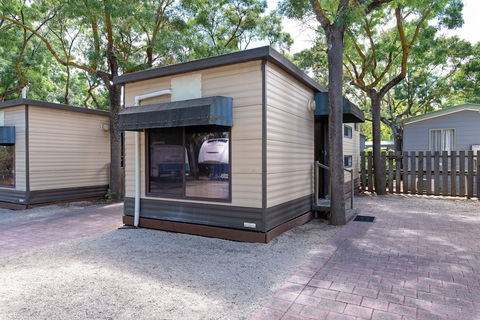 Adelaide Caravan Park - Hotel Accommodation 2