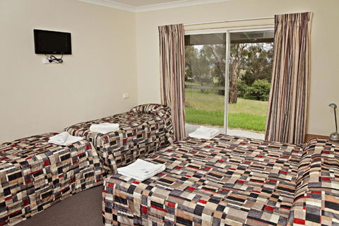 BATHURST GOLDFIELDS MOTEL On MOUNT PANORAMA - Hotel Accommodation 5