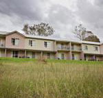 BATHURST GOLDFIELDS MOTEL on MOUNT PANORAMA - Hotel Accommodation