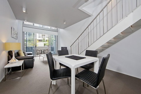 Accommodate Canberra - Hotel Accommodation 0