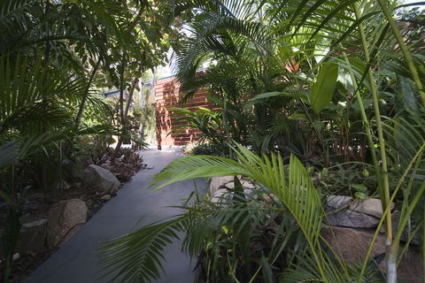 Serenity On Magnetic - Hotel Accommodation 0
