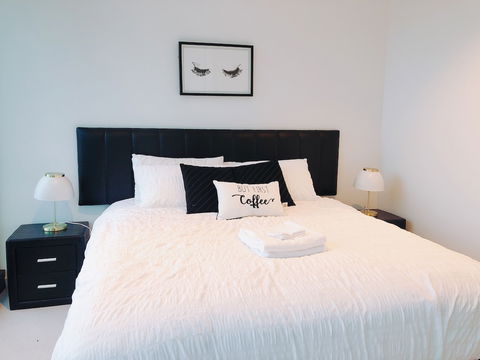 Skytower Apartment - Hotel Accommodation 4