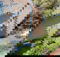 Cottesloe Tree Top Studio - Hotel Accommodation