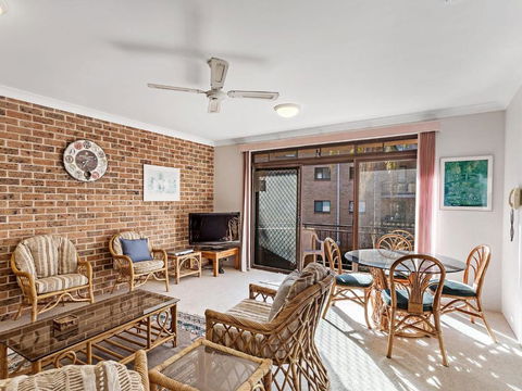 Kurranulla, Unit 5/15 Weatherly Close - Hotel Accommodation 2