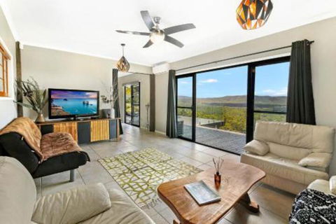 Eagles Loft - Hotel Accommodation 0