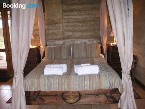 Corinium Roman Villa - Hotel Accommodation 2