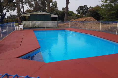 Lakes Caravilla Caravan Park - Hotel Accommodation 5