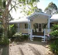 Noosa Country House - Hotel Accommodation