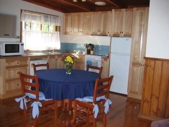 Buttercup Cottage & Private Apartment - Hotel Accommodation 6
