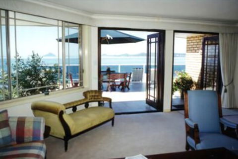 The Mitchells Waterfront Bed & Breakfast - Hotel Accommodation 2