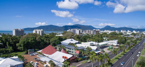 Cairns Holiday Lodge - Hotel Accommodation 2