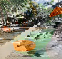 Motel Nomad Cairns - Hotel Accommodation