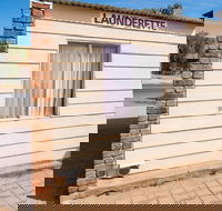 Daydream Motel and Apartments