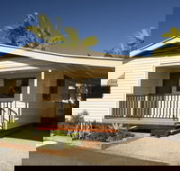 Brisbane Holiday Village - Hotel Accommodation