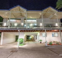 Bay Executive Motel - Hotel Accommodation