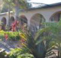 Batemans Bay Manor - Hotel Accommodation