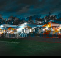 Clyde View Holiday Park - Hotel Accommodation