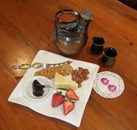 Ayr Bed  Breakfast on McIntyre - Hotel Accommodation