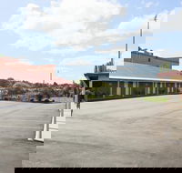 Club Motel - Hotel Accommodation