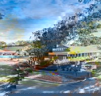 Commercial Golf Resort - Hotel Accommodation