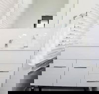 Albany Central Apartments