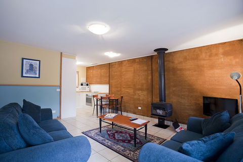 Split Point Cottages - Hotel Accommodation 6