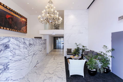 Astra Apartments Adelaide - Hotel Accommodation 2