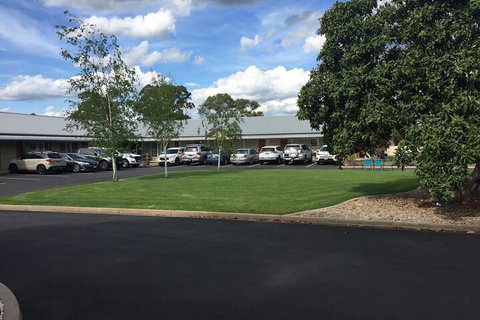 Alexander Cameron Suites - Hotel Accommodation 2