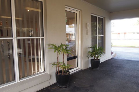 Alexander Cameron Suites - Hotel Accommodation 6