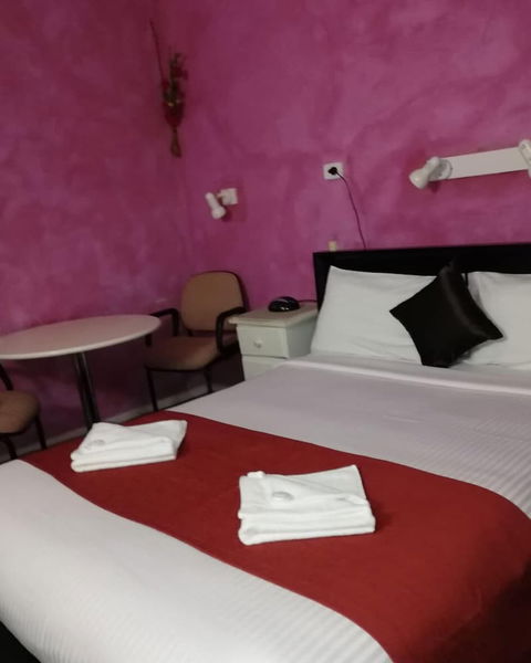 Bushmans Retreat Motor Inn - Hotel Accommodation 6