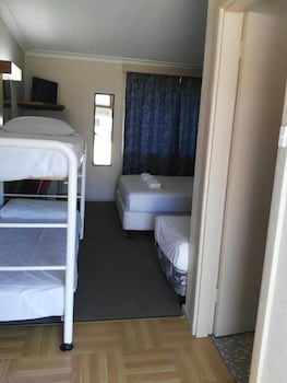Bushmans Retreat Motor Inn - Hotel Accommodation 4