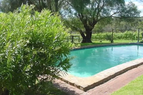 Mt Bold Estate - Hotel Accommodation 3