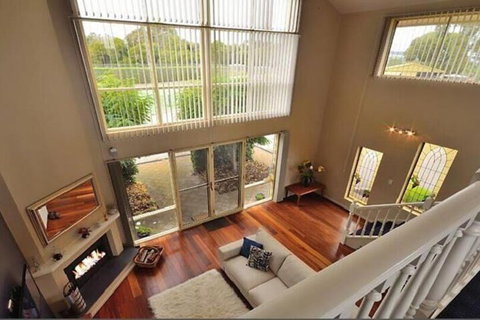 Mt Bold Estate - Hotel Accommodation 5