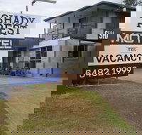 Shady Rest Motel - Hotel Accommodation