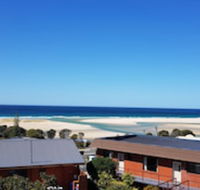 Blue Seas Holiday Villas - Hotel Accommodation
