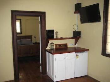 Mudgee Bed And Breakfast - Hotel Accommodation 6