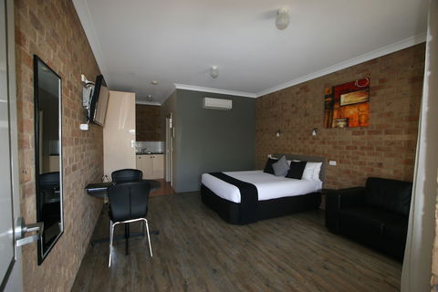 Bridges On Meninya Motel & Apartments - Hotel Accommodation 6