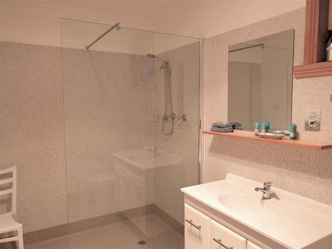 Driftwood Strahan Villas - Hotel Accommodation 3