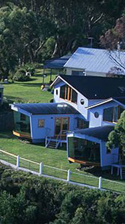Wheelhouse Apartments - Hotel Accommodation 2