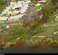 Tinaroo Lake Resort - Hotel Accommodation